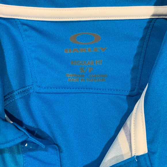 Mens Oakley golf shirt - Picture 2 of 3